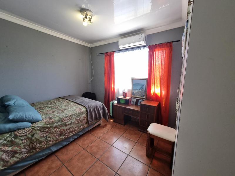 3 Bedroom Property for Sale in Bella Vista Western Cape